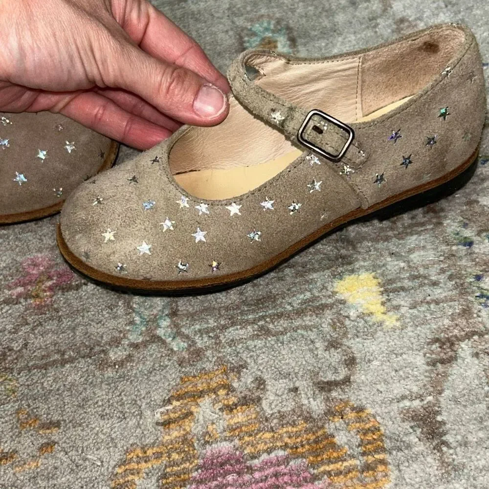 Manuela de Juan suede star Mary Jane sz 27
